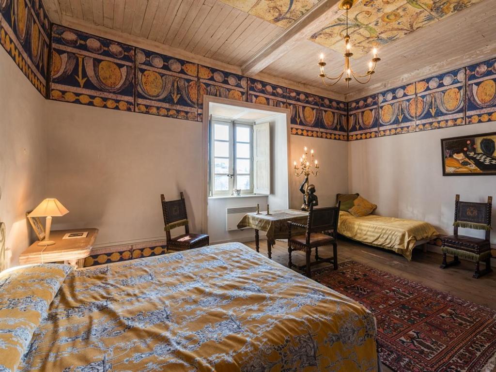 Chateau Des Marcilly Talaru Chalmazel-Jeansagniere Szoba fotó